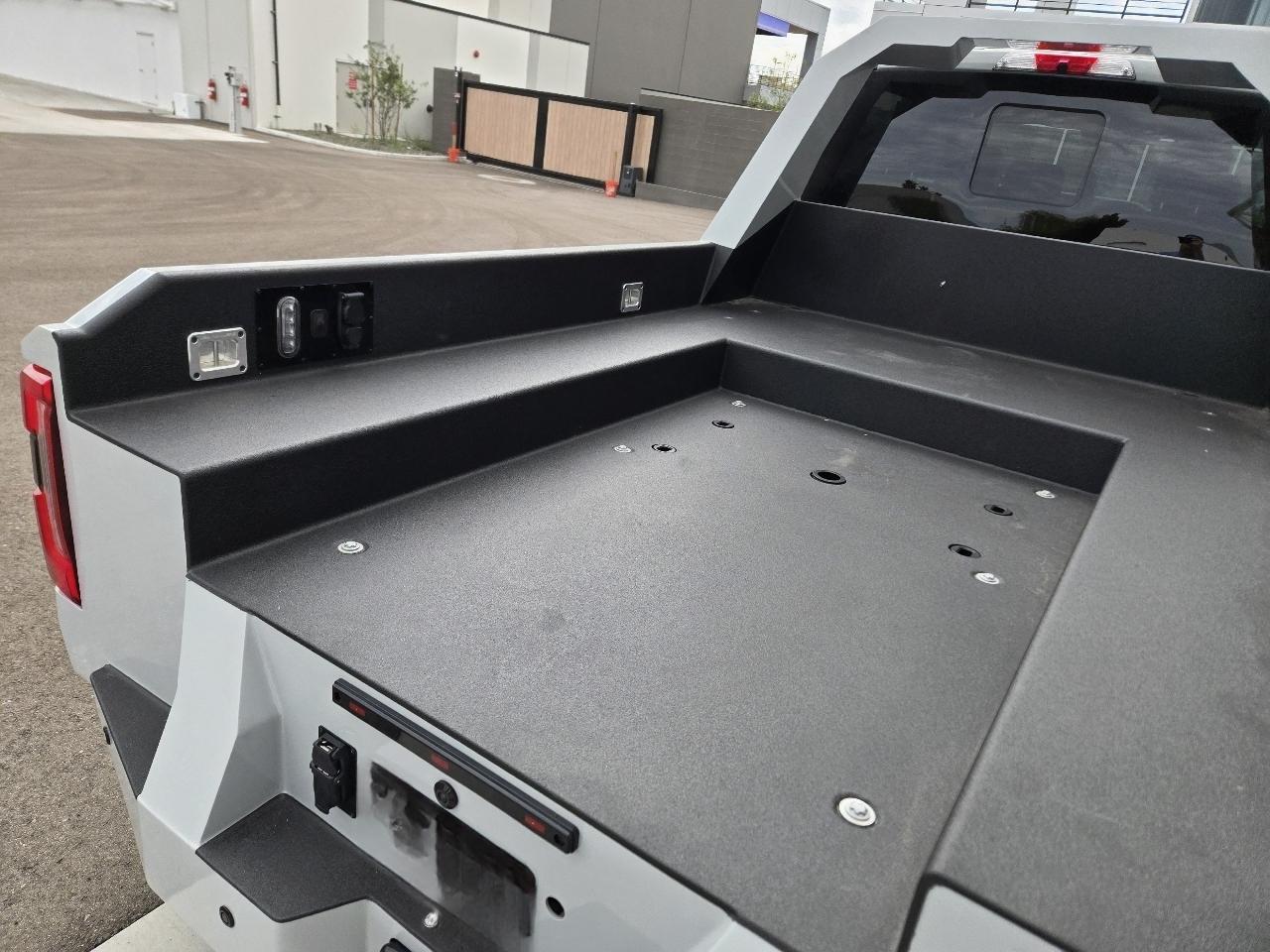 Ford F-450 SD Platinum Crew Cab DRW 4WD 2025