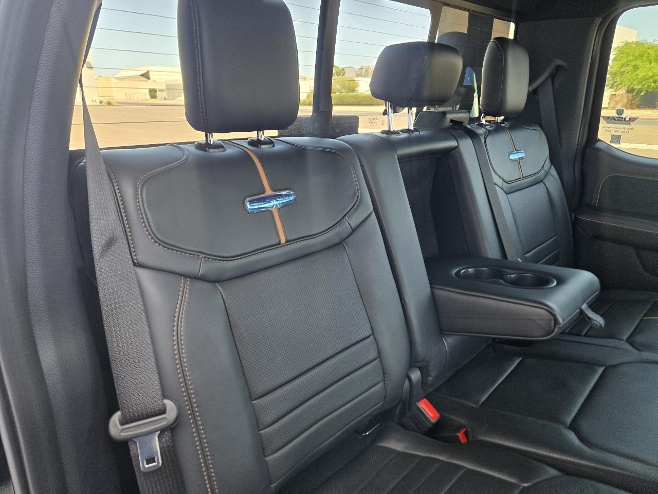 Ford F-450 SD Platinum Crew Cab DRW 4WD 2024