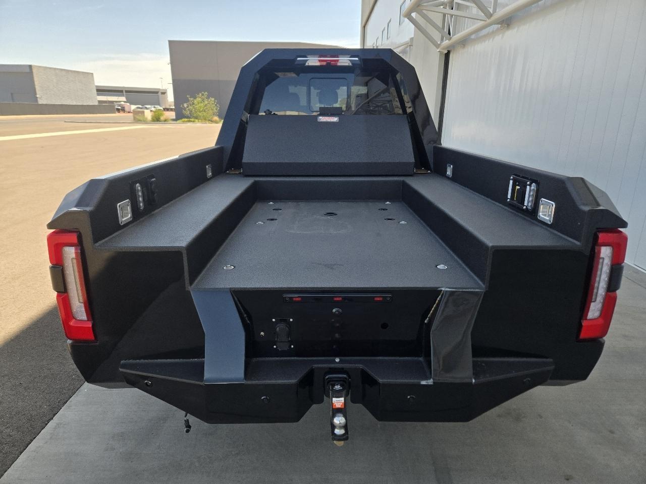 Ford F-450 SD Platinum Crew Cab DRW 4WD 2024