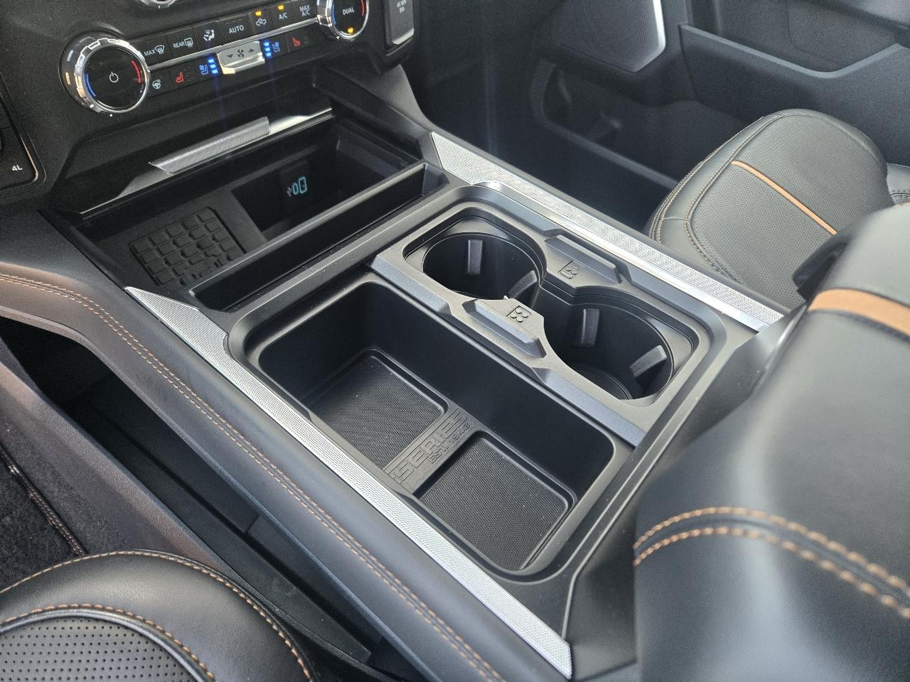 Ford F-450 SD Platinum Crew Cab DRW 4WD 2024