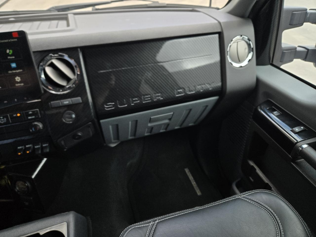 Ford F-650 Crew Cab 2WD DRW 2026