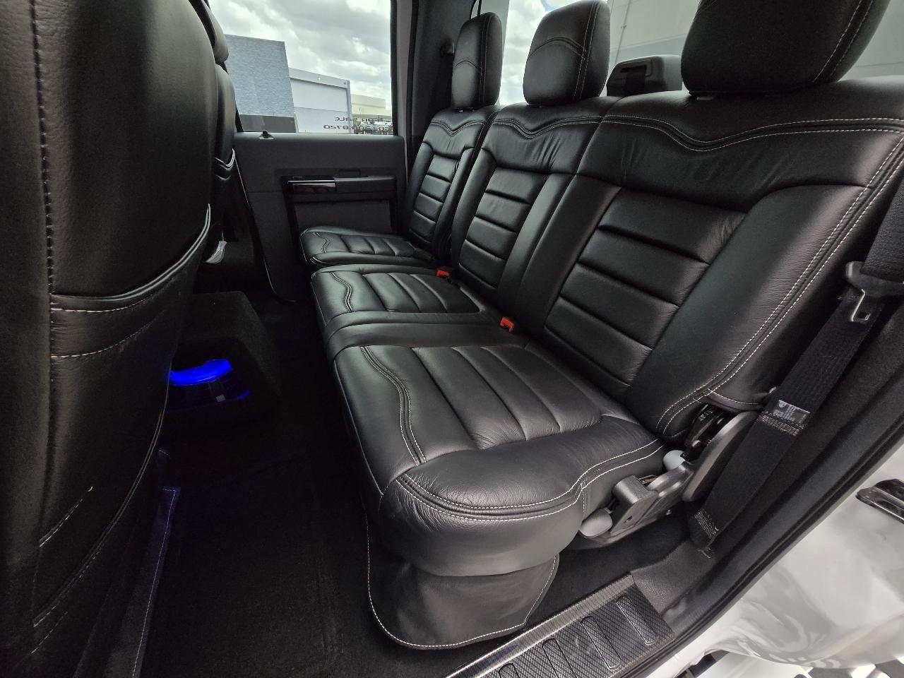 Ford F-650 Crew Cab 2WD DRW 2026