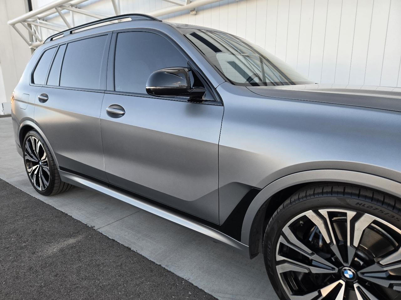 BMW X7 M60i 2023