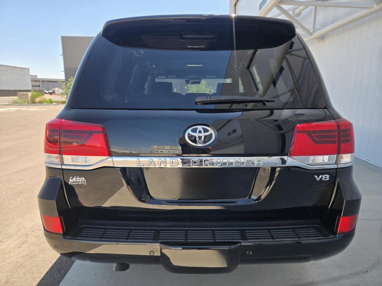 Toyota Land Cruiser 4WD 2020