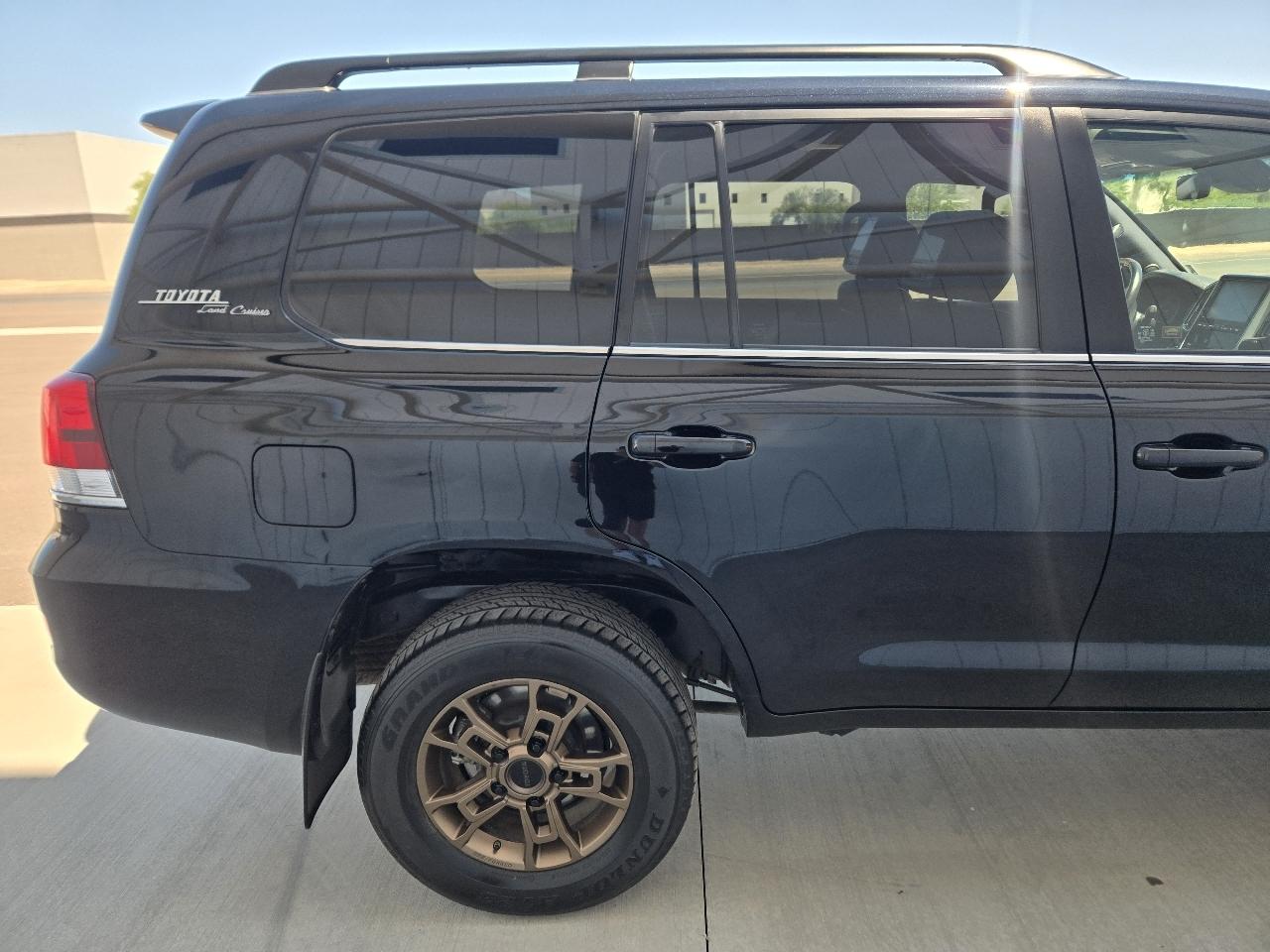 Toyota Land Cruiser 4WD 2020
