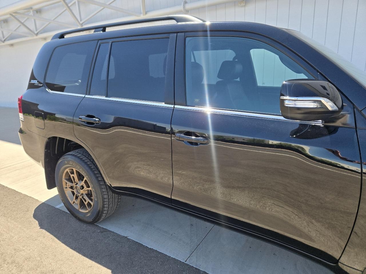 Toyota Land Cruiser 4WD 2020