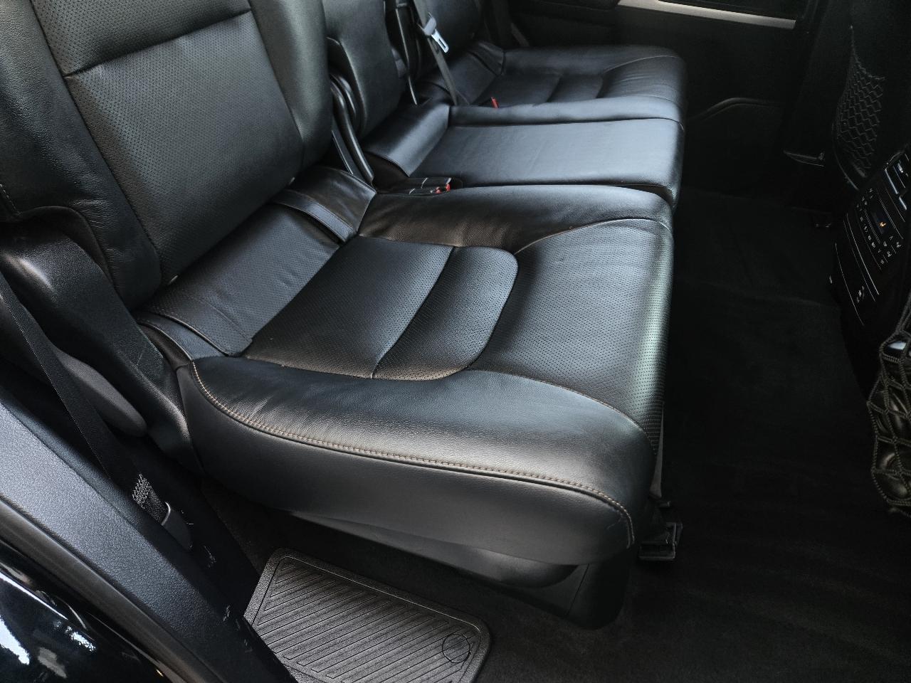 Toyota Land Cruiser 4WD 2020