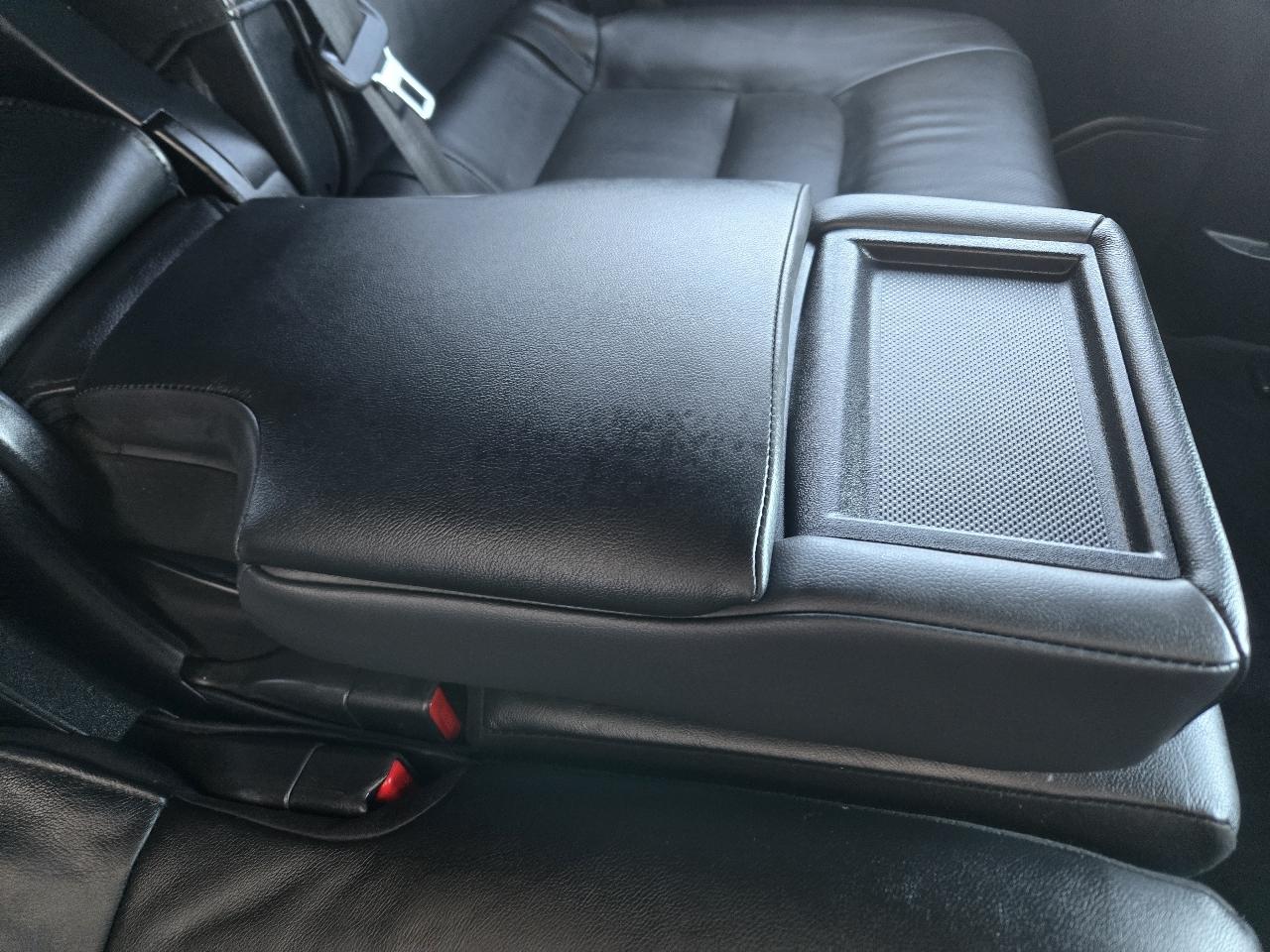 Toyota Land Cruiser 4WD 2020