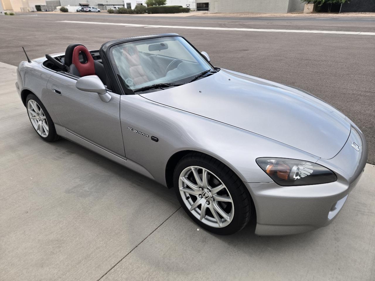 Honda S2000 Roadster 2004