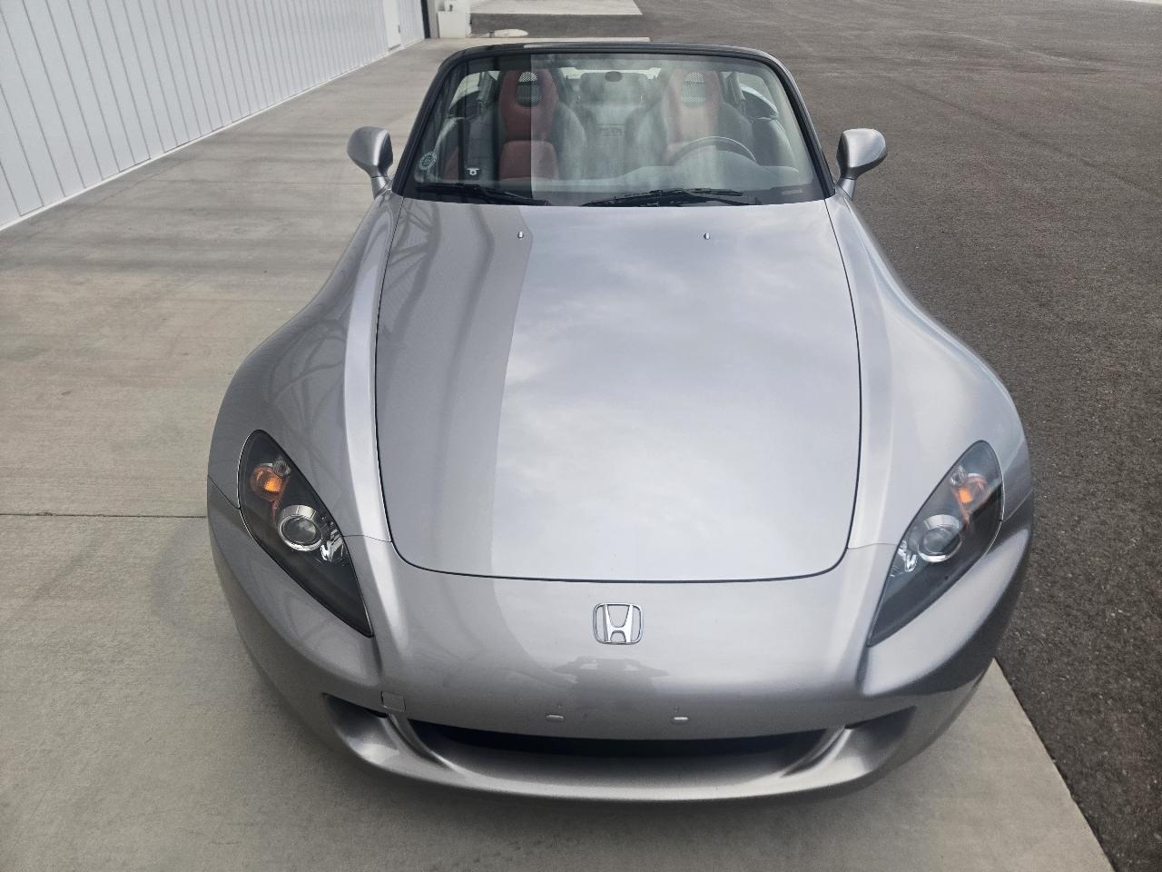 Honda S2000 Roadster 2004