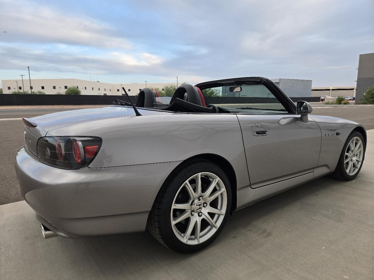 Honda S2000 Roadster 2004