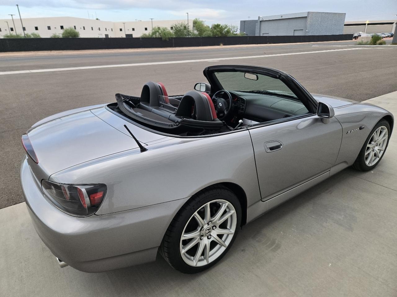 Honda S2000 Roadster 2004