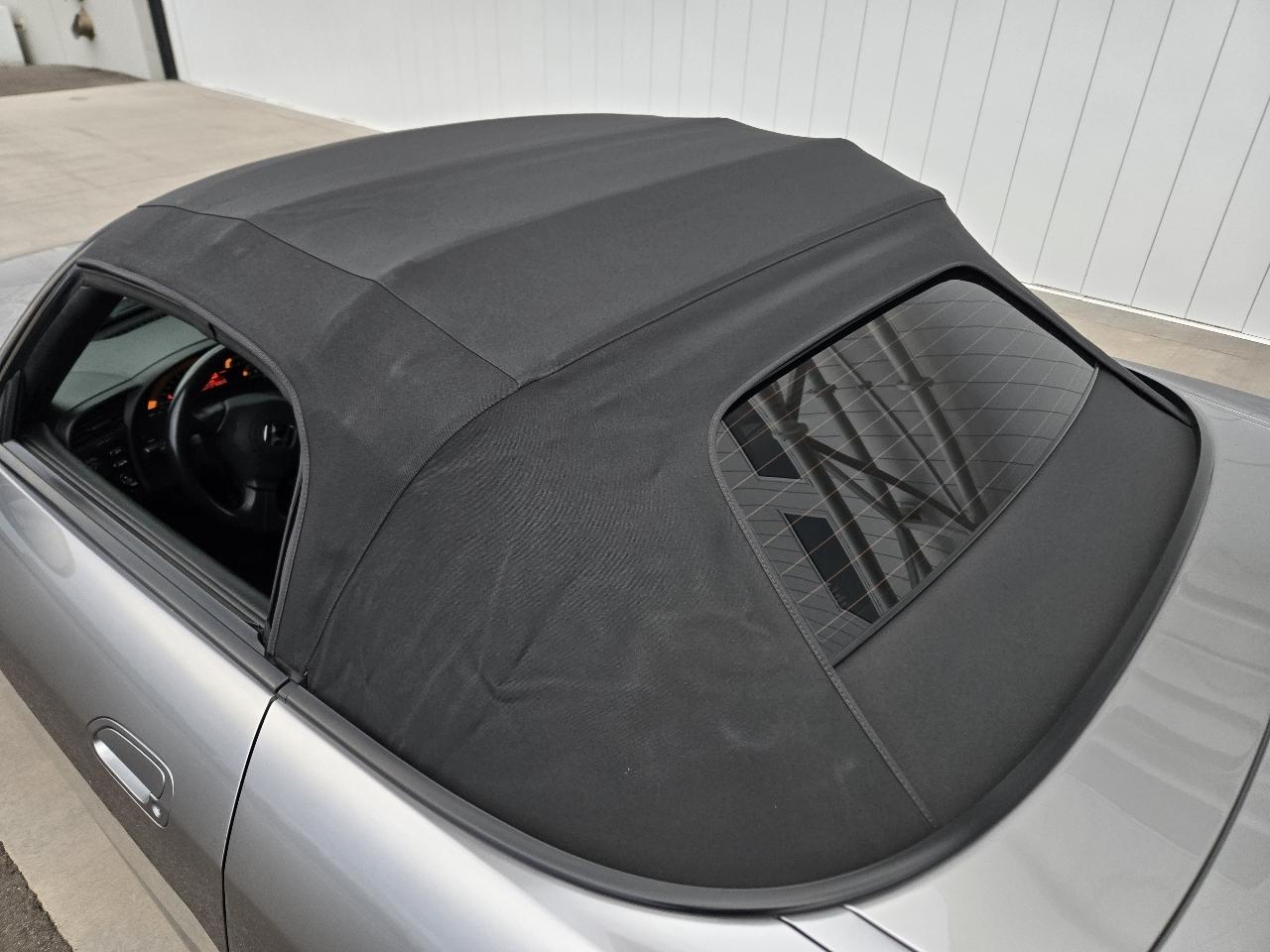 Honda S2000 Roadster 2004