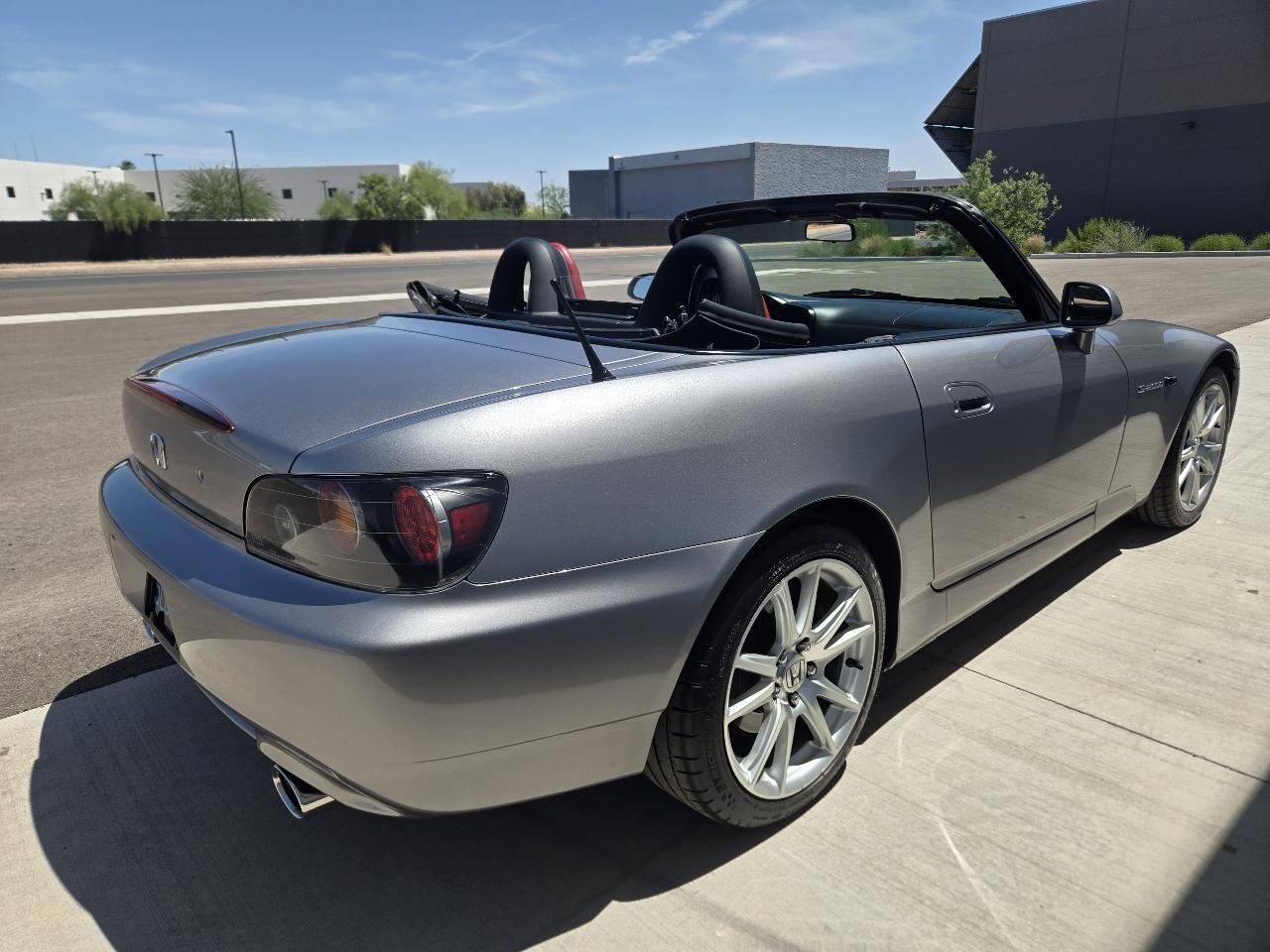 Honda S2000 Roadster 2004