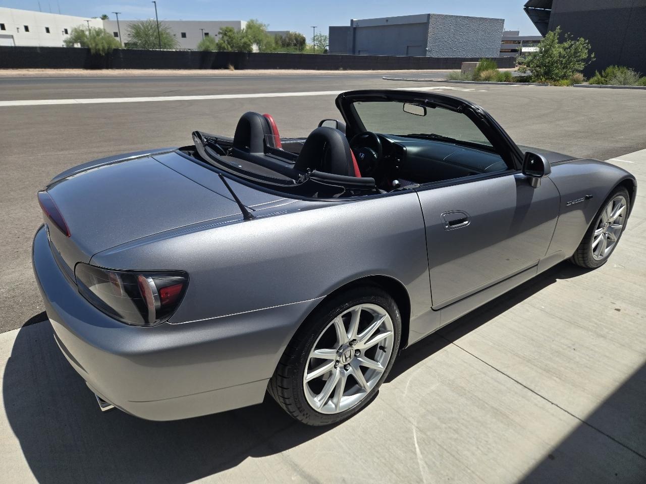 Honda S2000 Roadster 2004