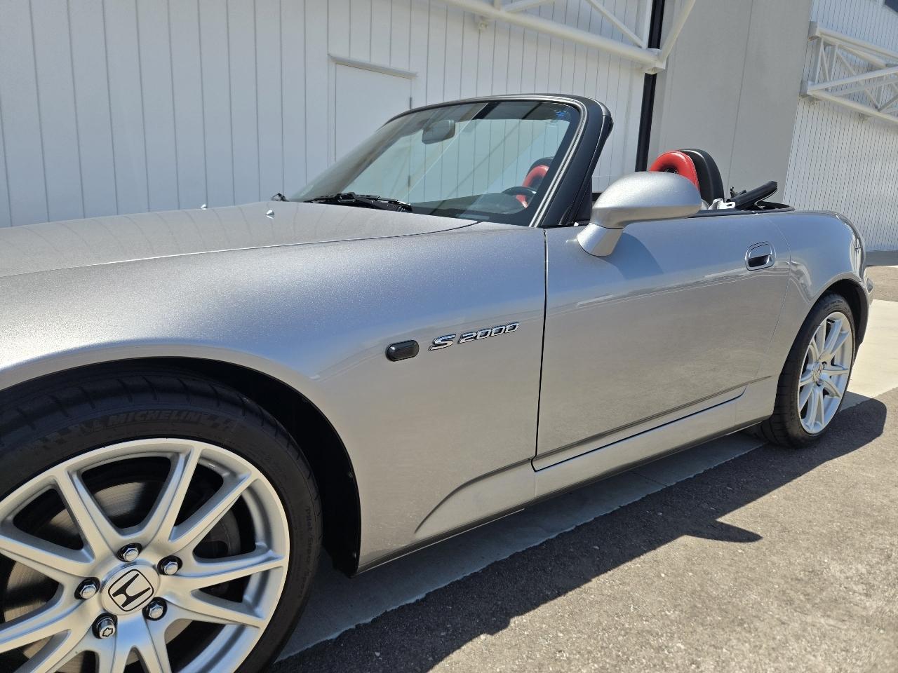 Honda S2000 Roadster 2004