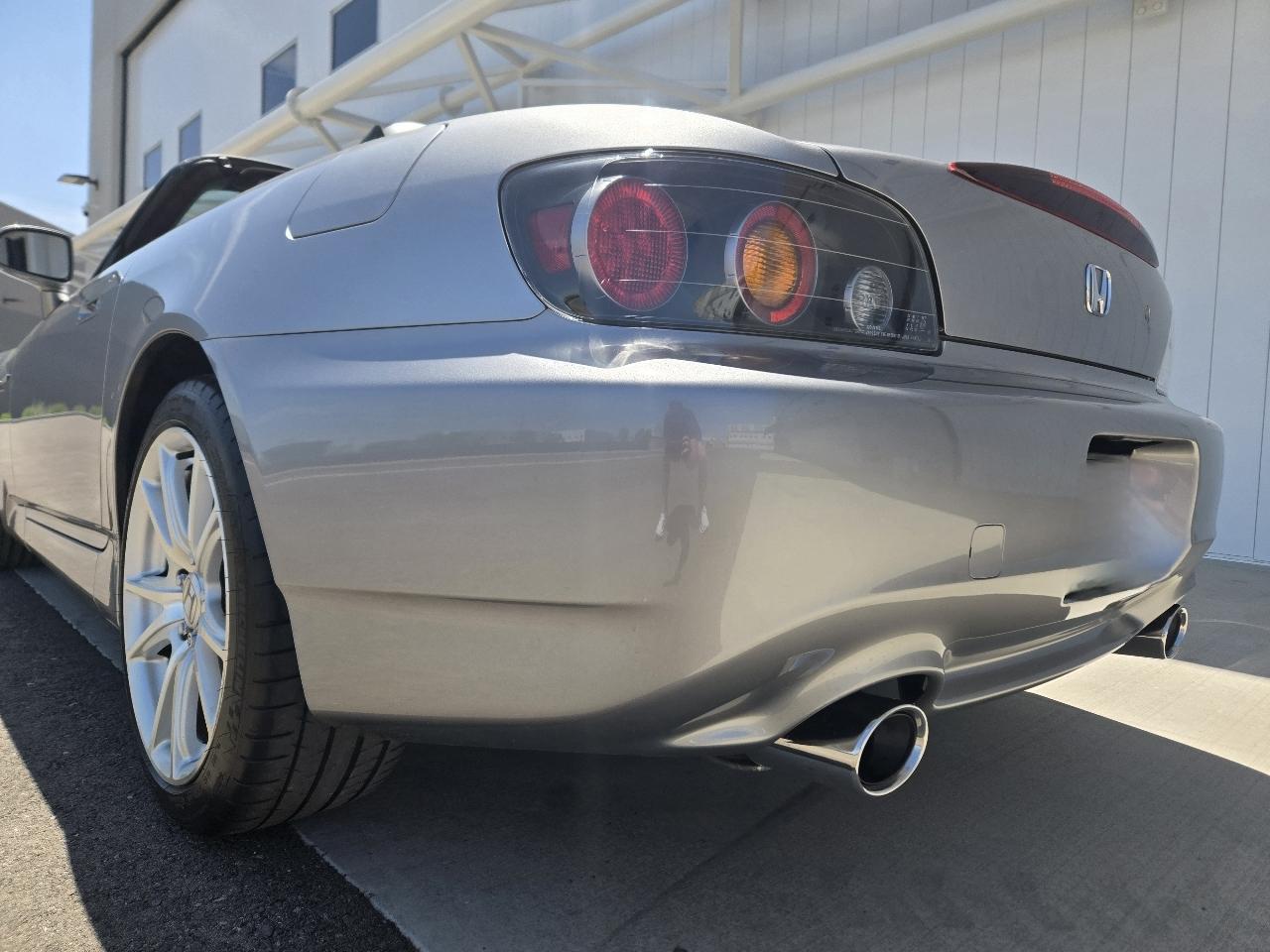 Honda S2000 Roadster 2004