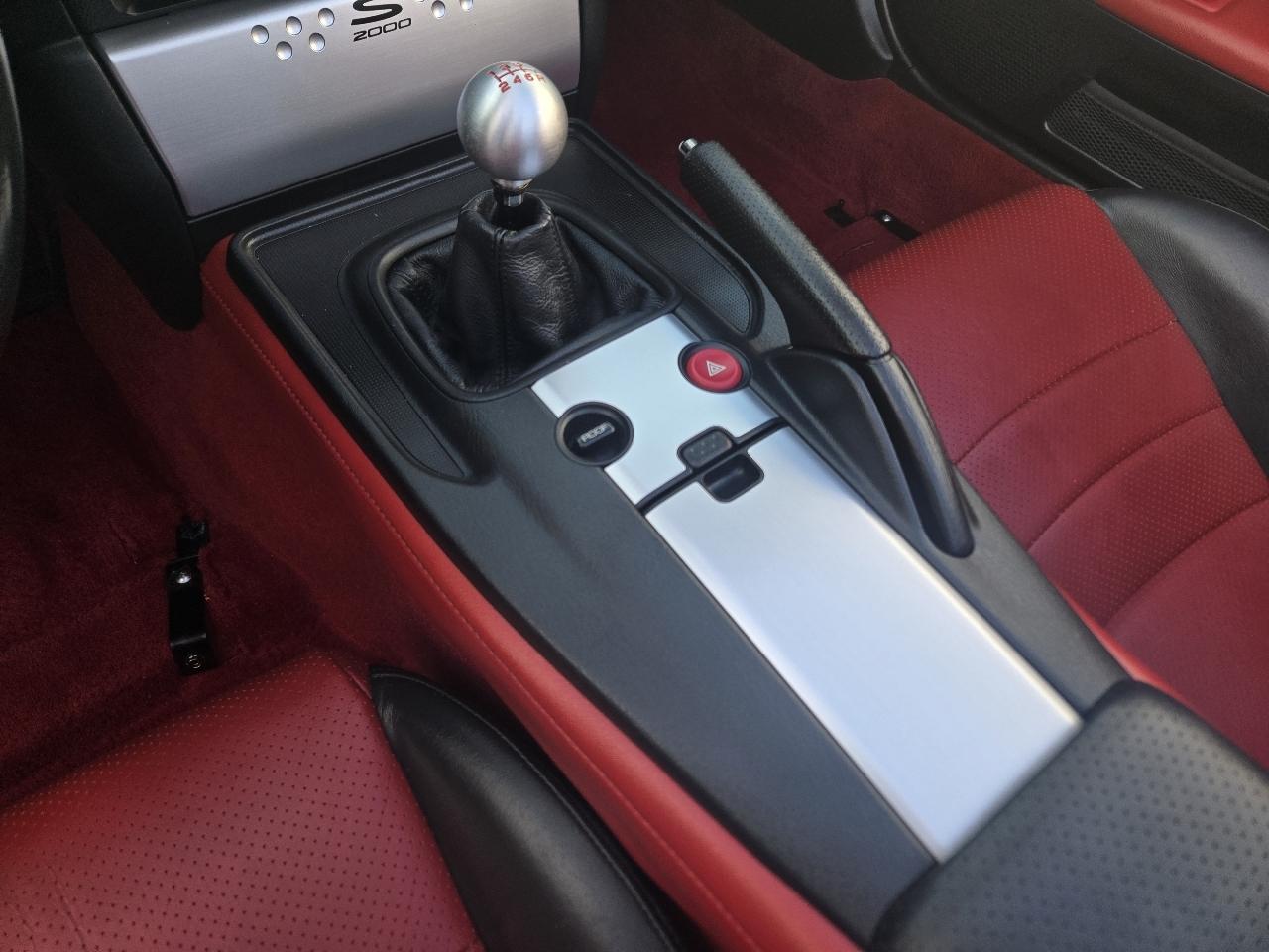 Honda S2000 Roadster 2004