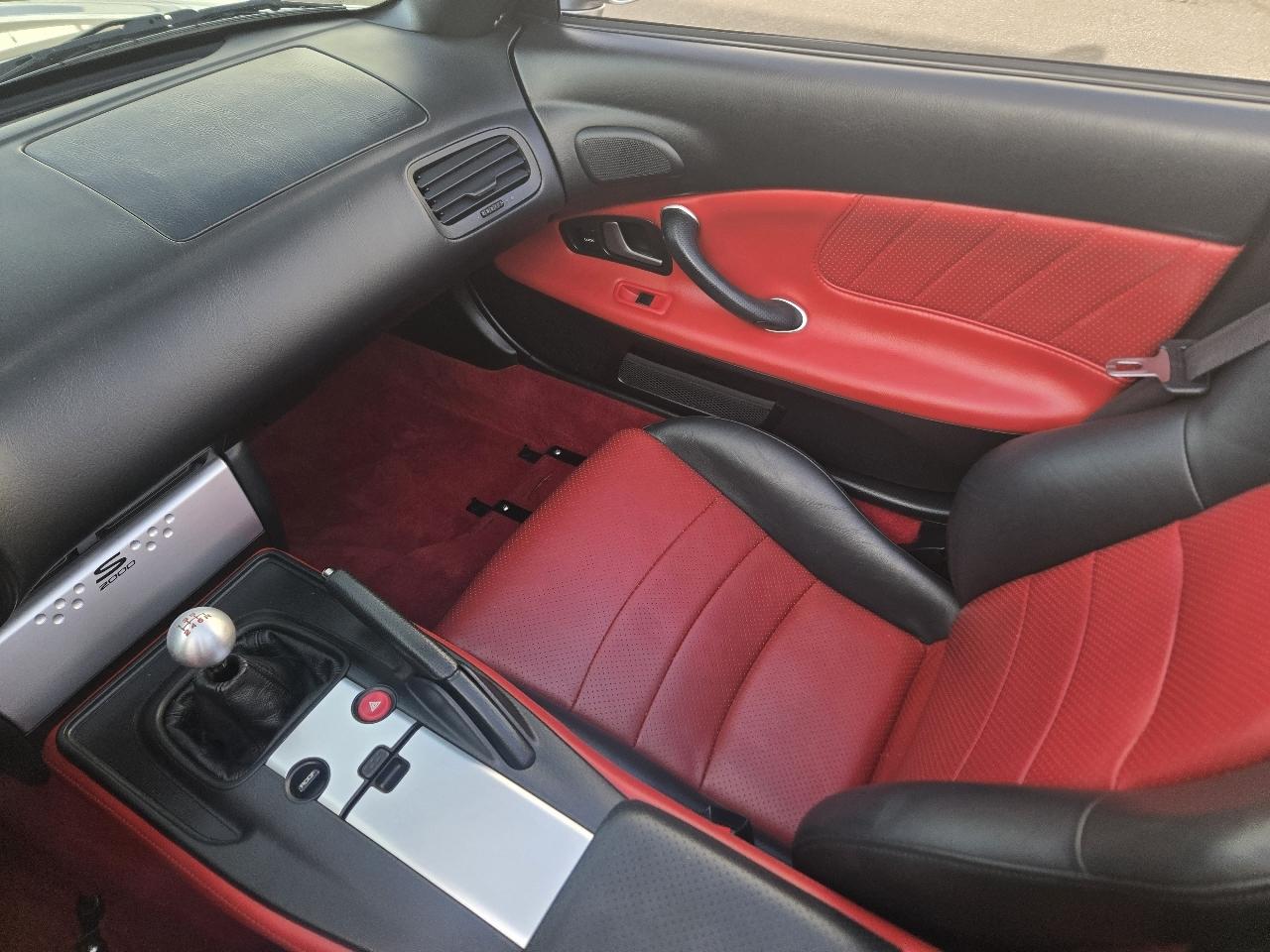 Honda S2000 Roadster 2004