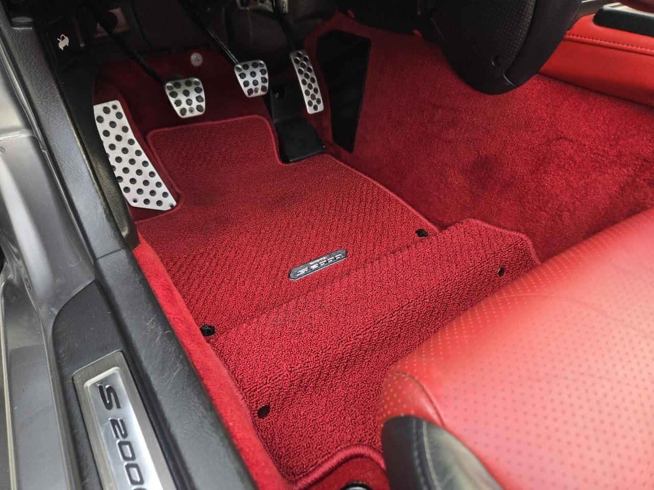 Honda S2000 Roadster 2004