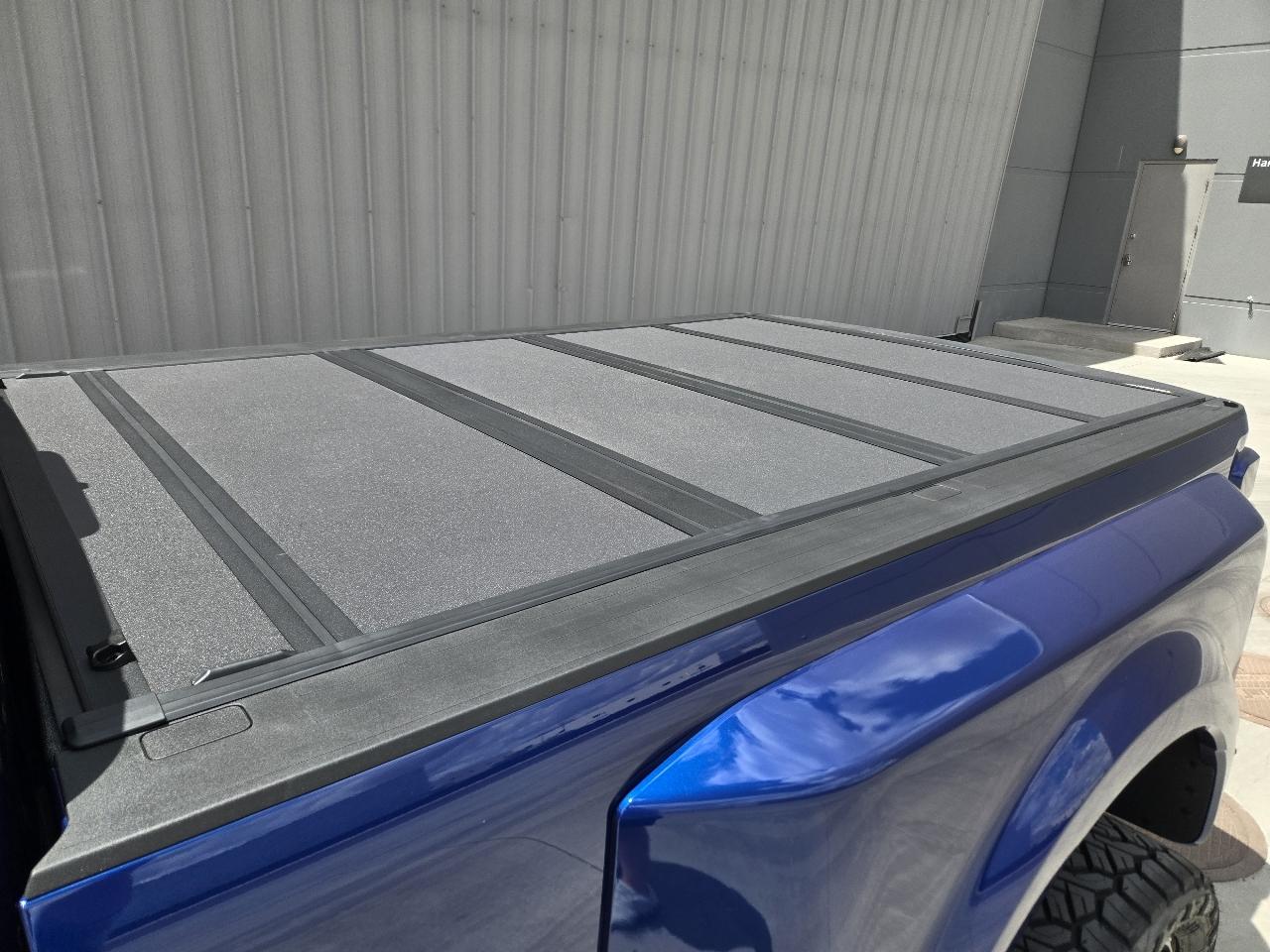 Ford F-450 SD Lariat Crew Cab DRW 4WD 2026