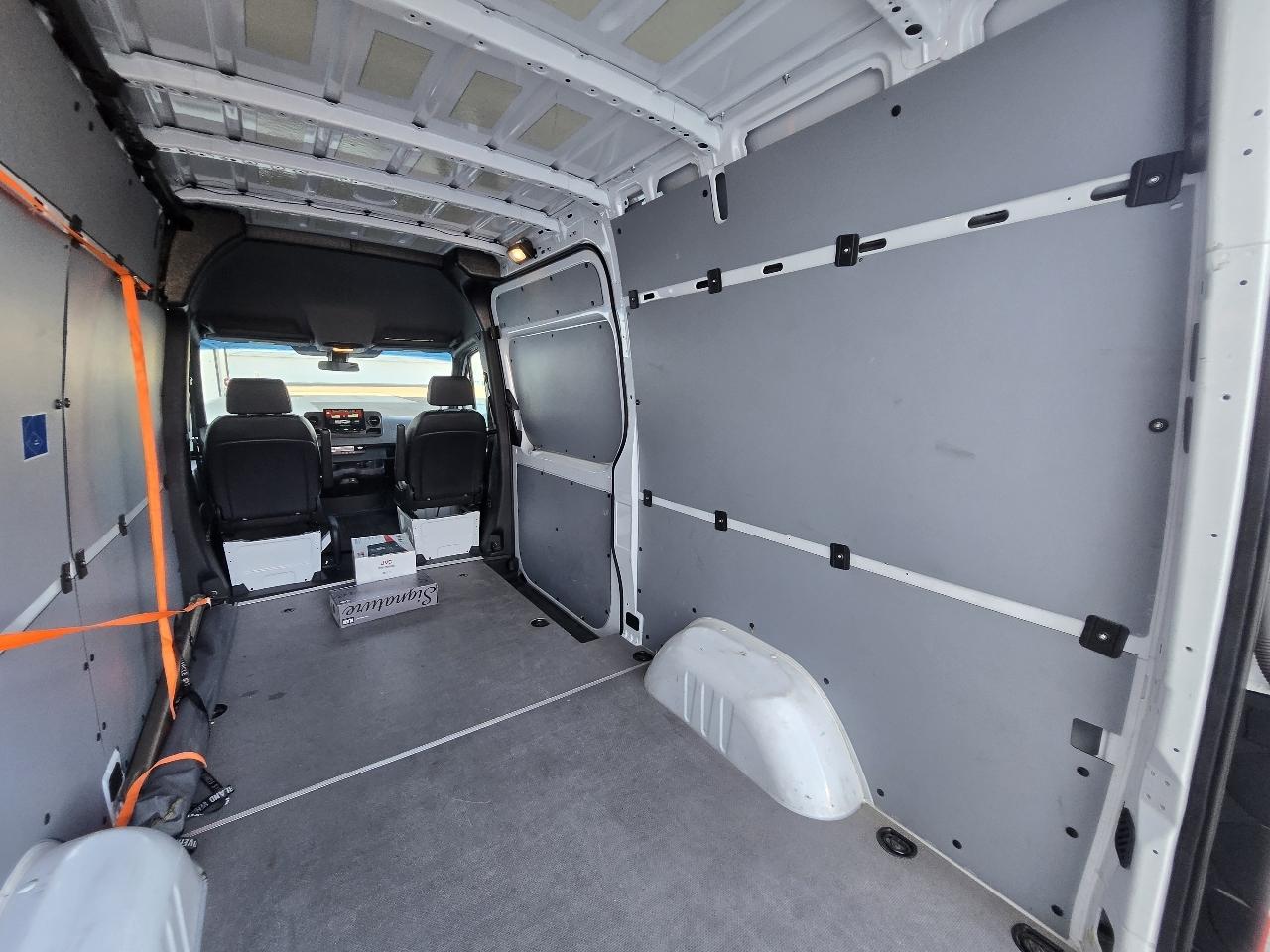Mercedes-Benz Sprinter 2500 144-in. WB 2022