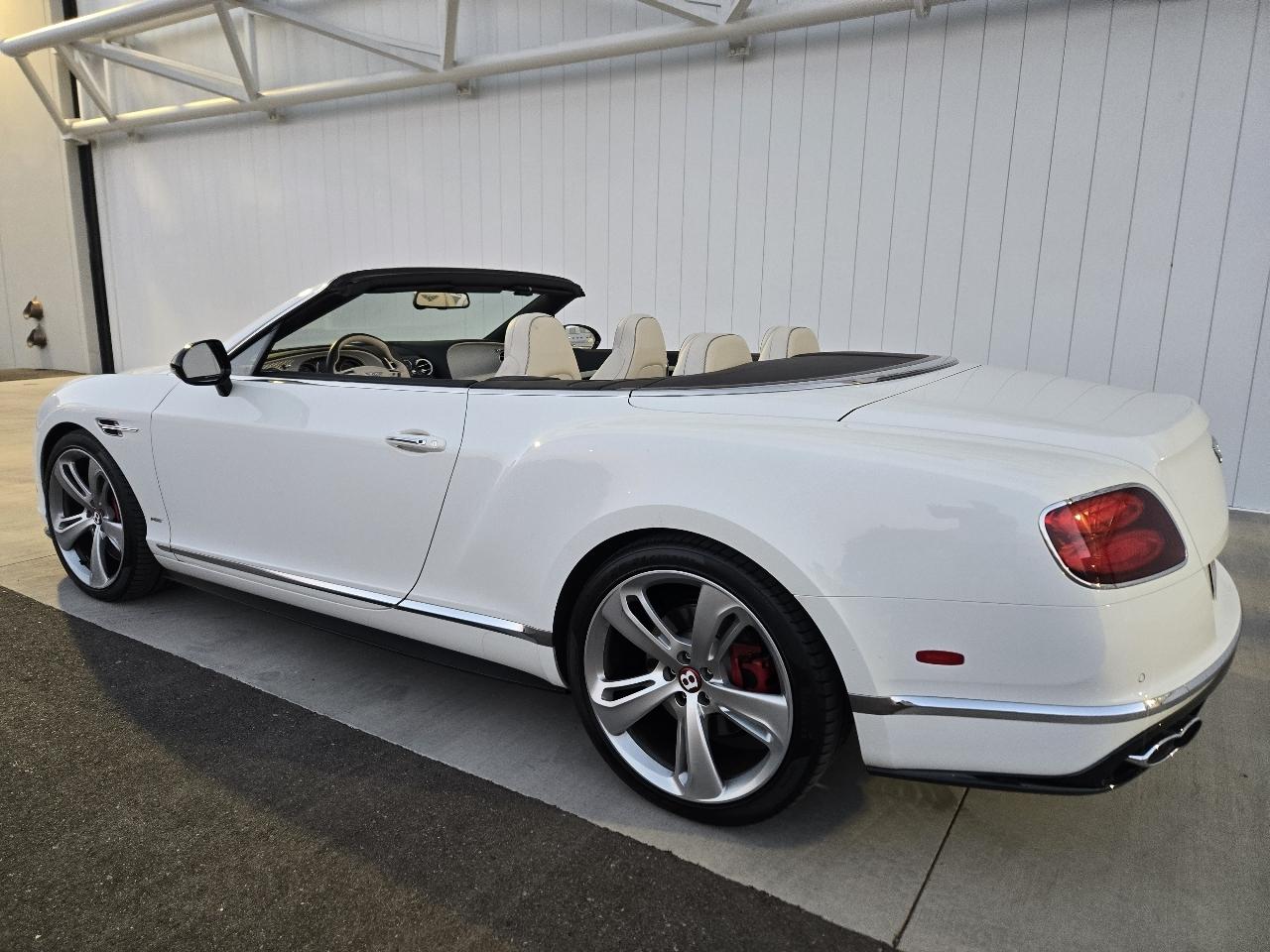 Bentley Continental GTC V8 S 2016
