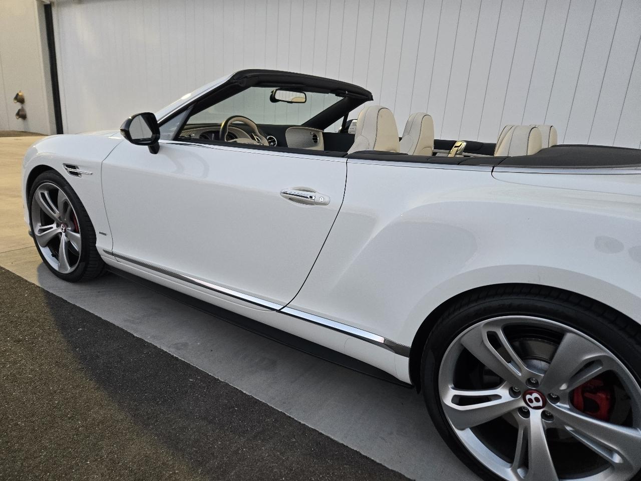 Bentley Continental GTC V8 S 2016