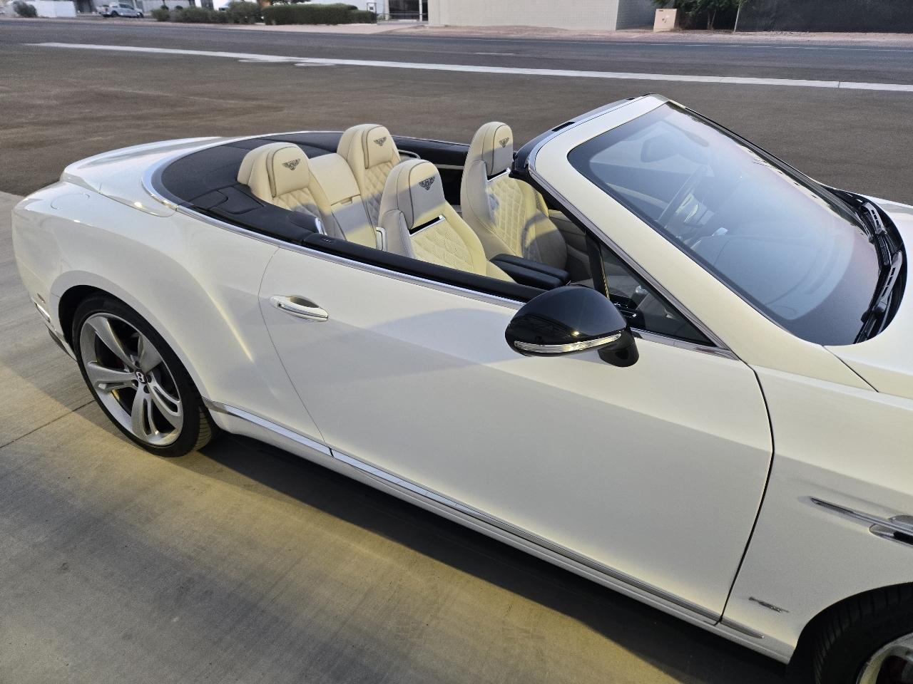 Bentley Continental GTC V8 S 2016