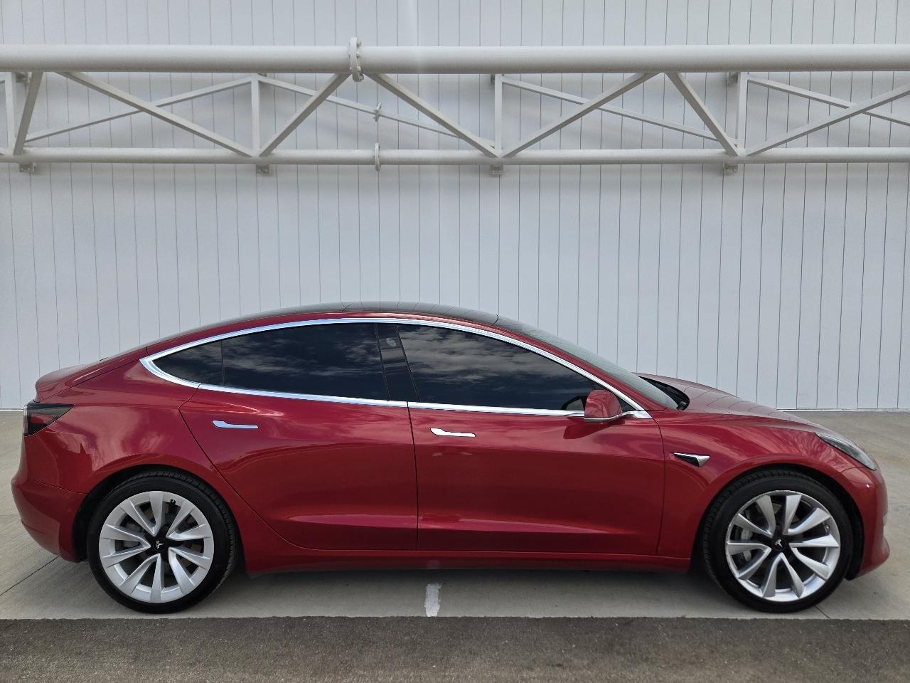 Tesla Model 3 Long Range 2019