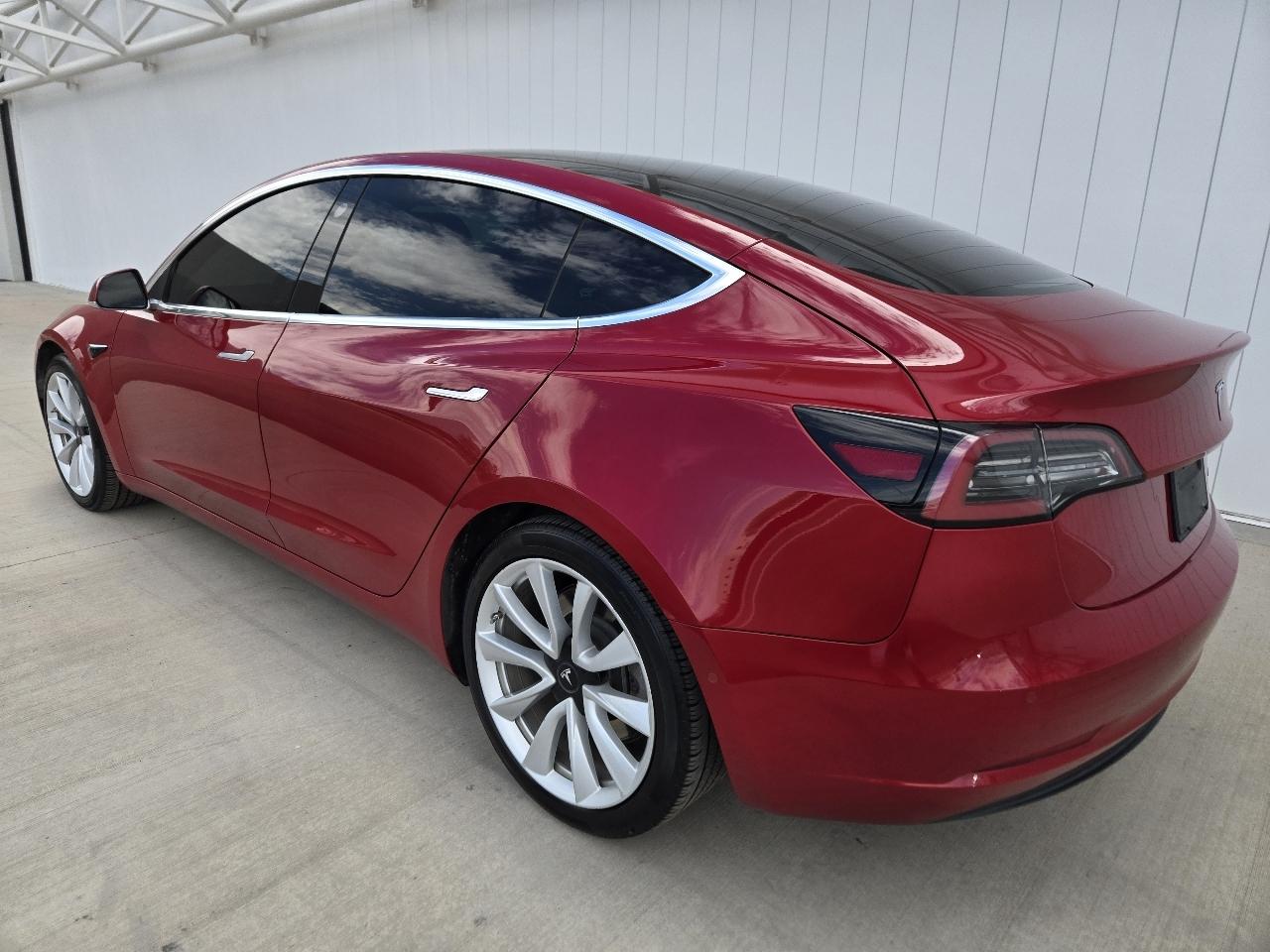 Tesla Model 3 Long Range 2019