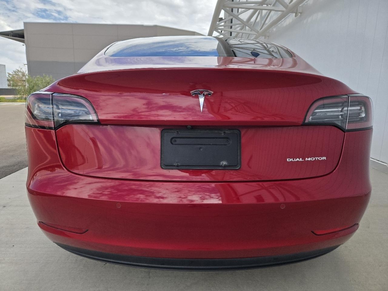 Tesla Model 3 Long Range 2019
