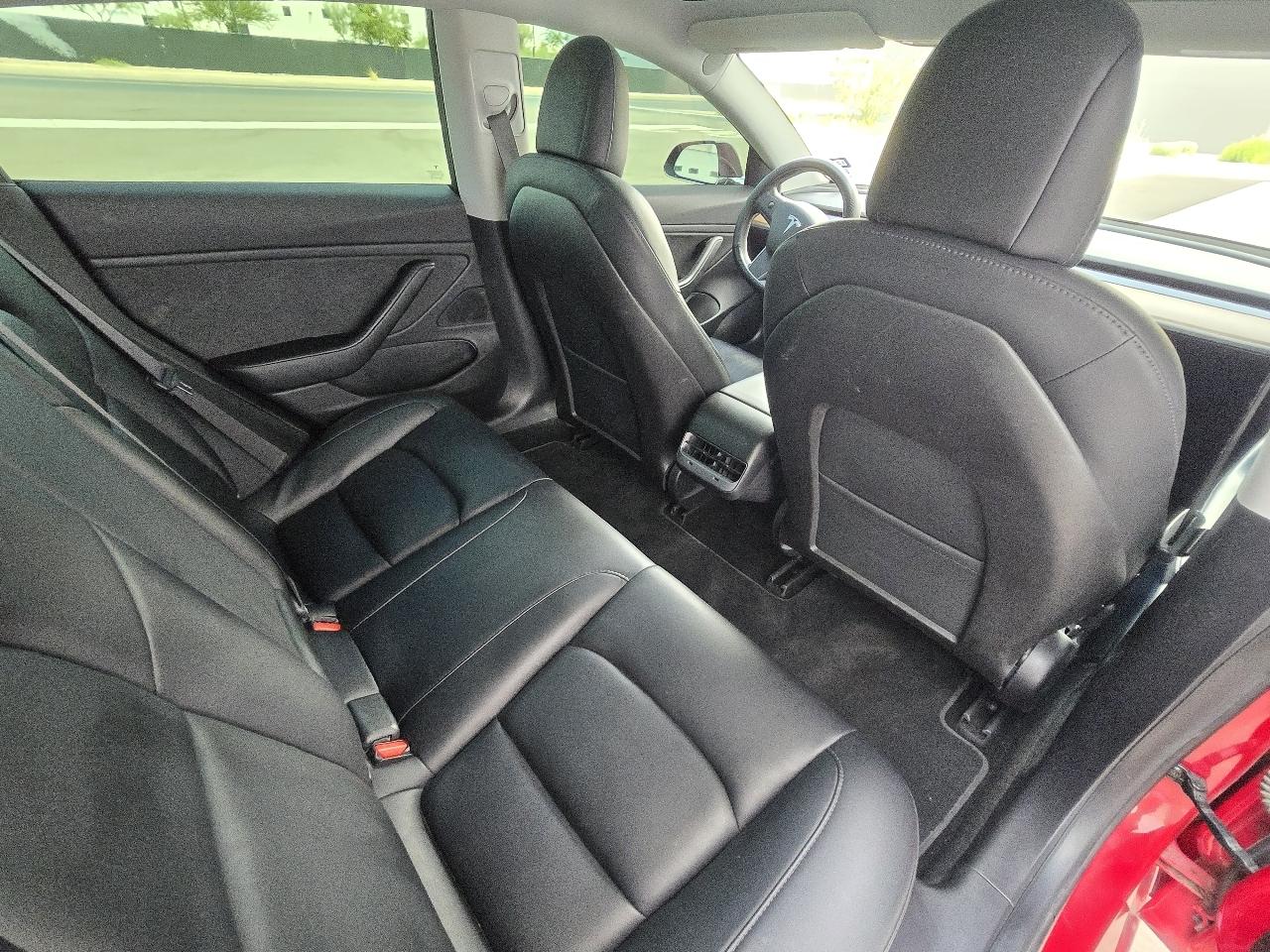 Tesla Model 3 Long Range 2019
