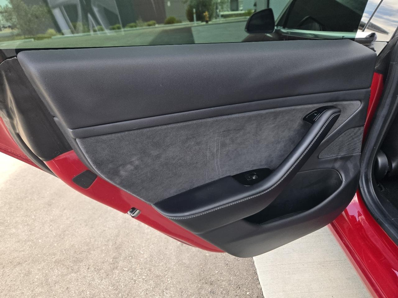Tesla Model 3 Long Range 2019