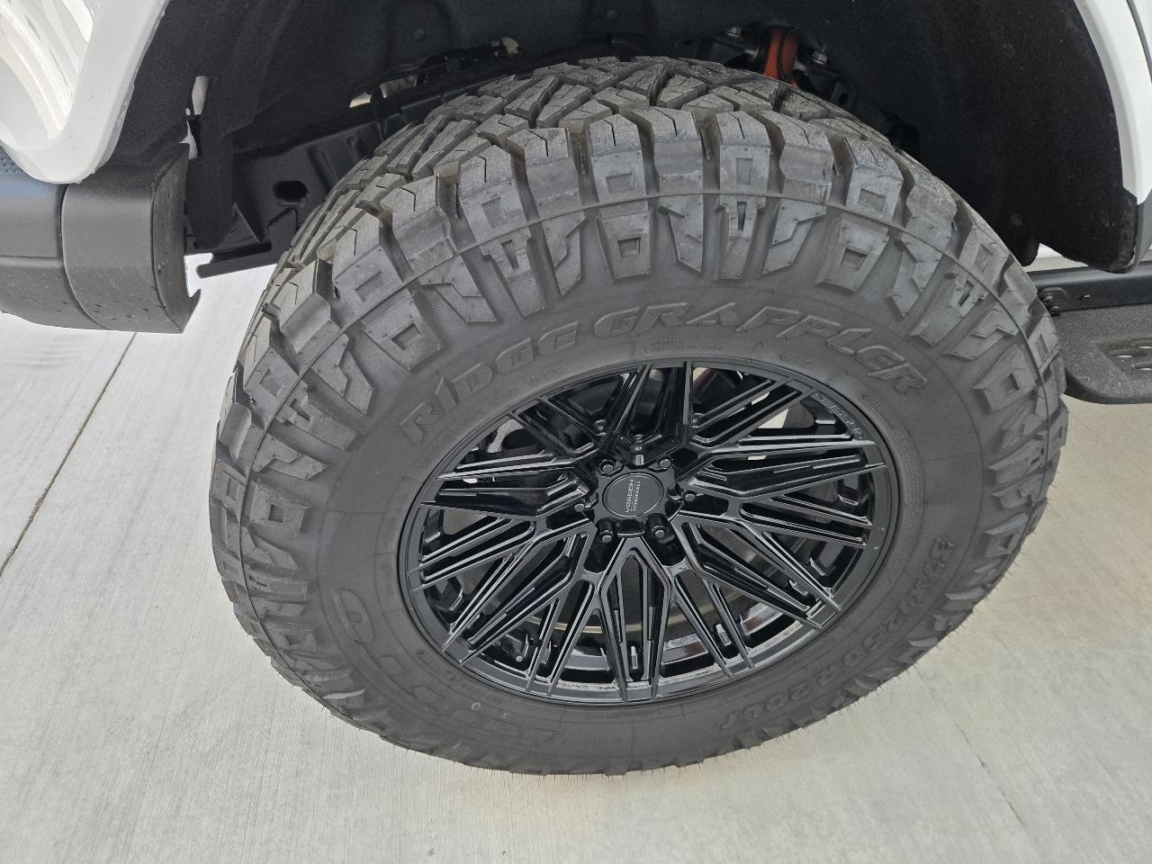 Ford Bronco Raptor 2023