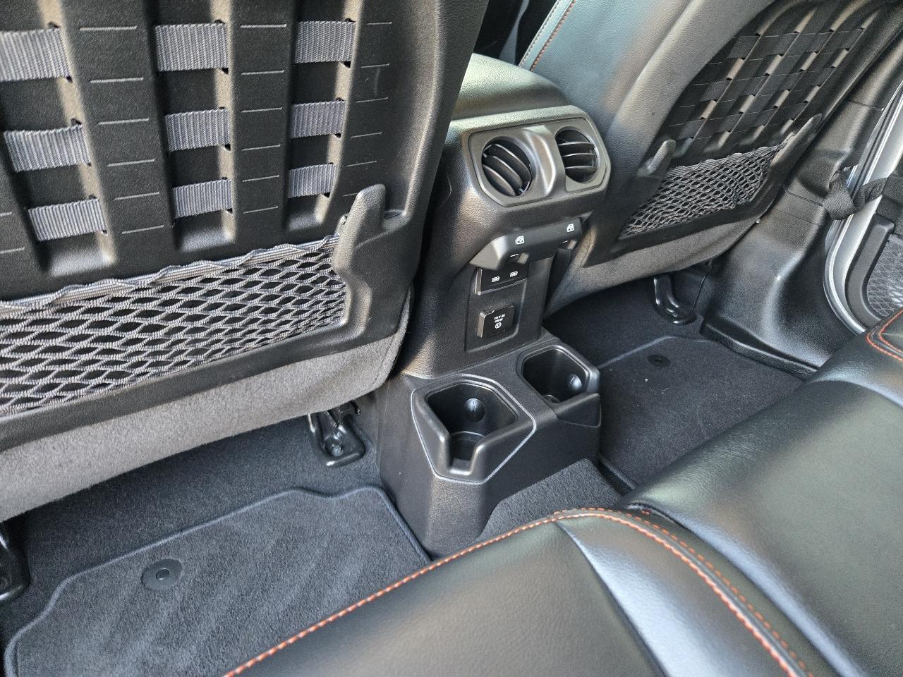 Jeep Gladiator Mojave 2021