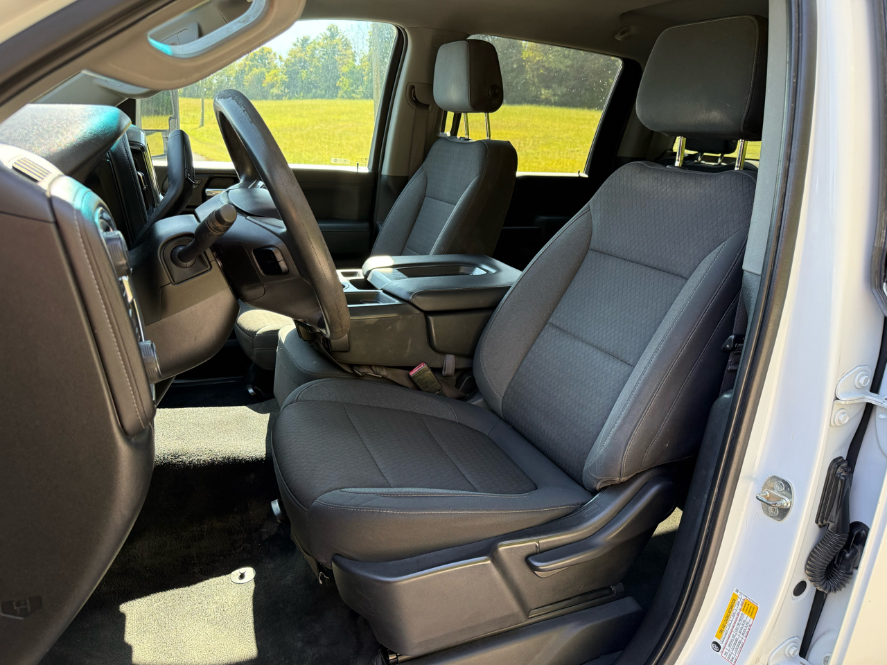 2020 Chevrolet Silverado 2500HD LT photo 2