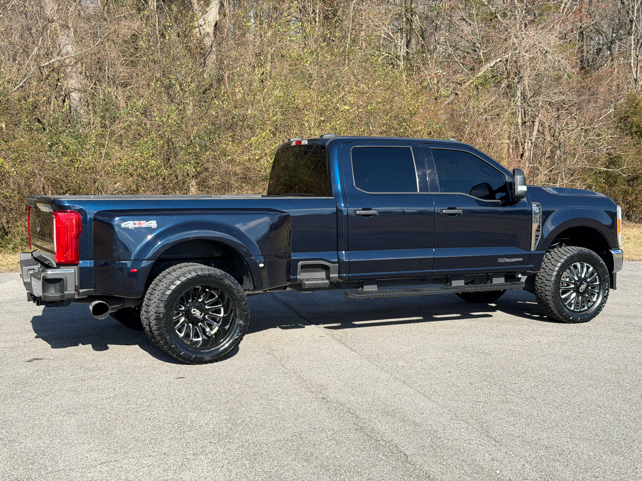 Ford F-350 SD  2023