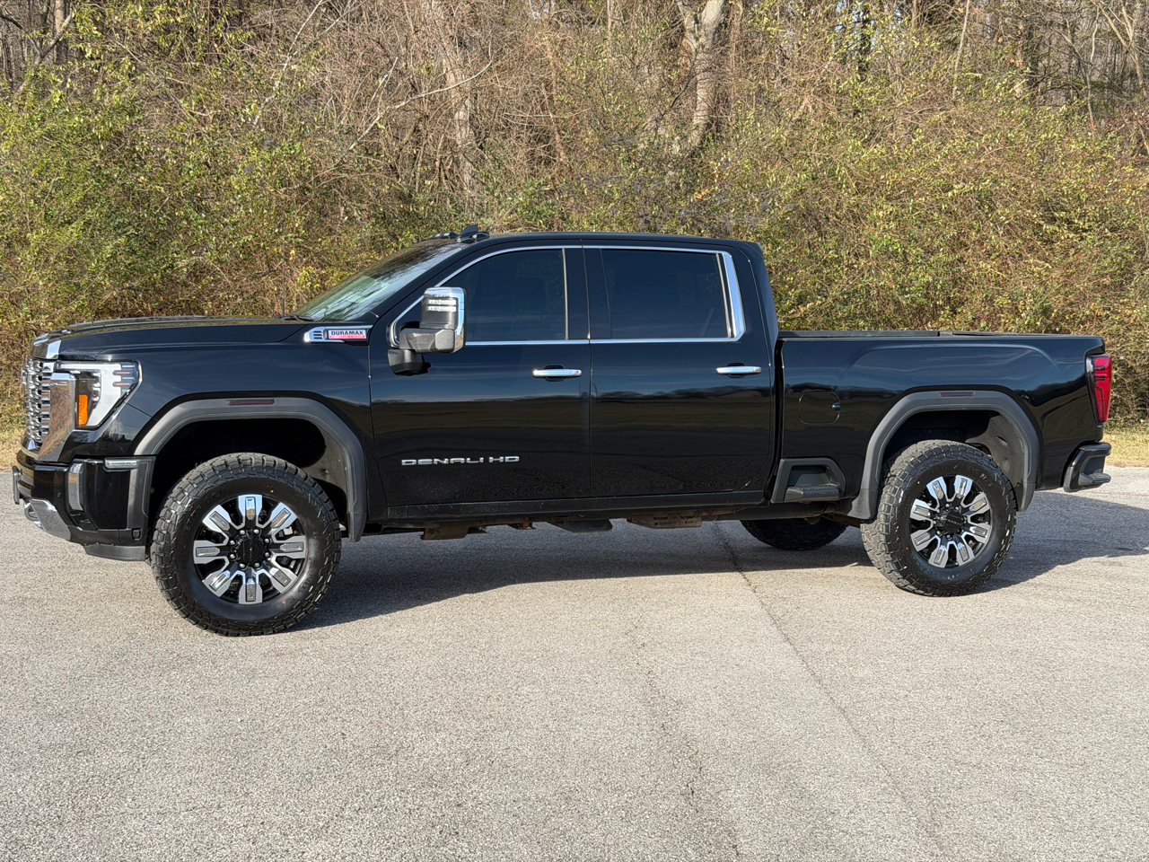 2024 GMC Sierra 3500HD Denali's photo