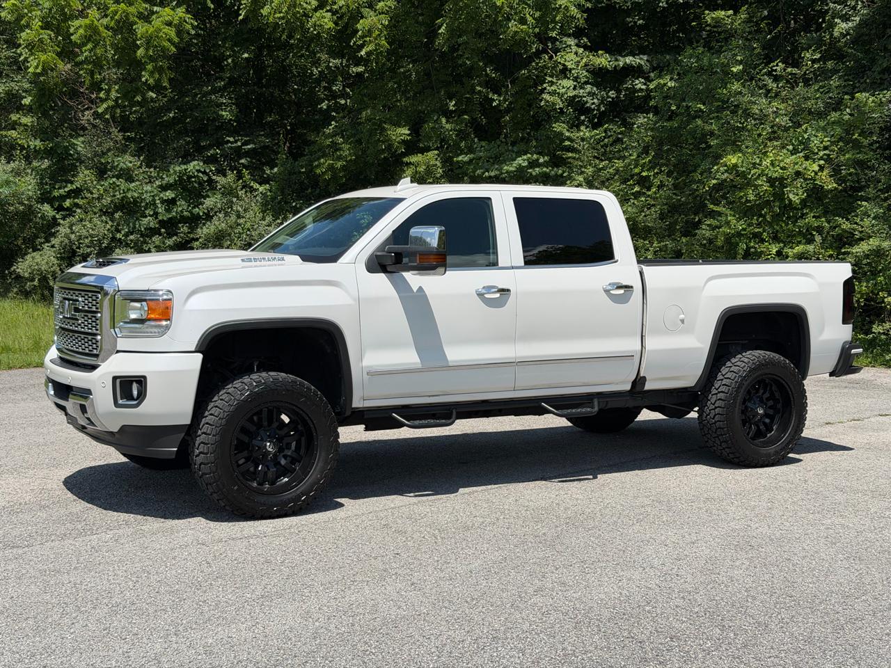2018 GMC Sierra 2500HD 2500 DENALI