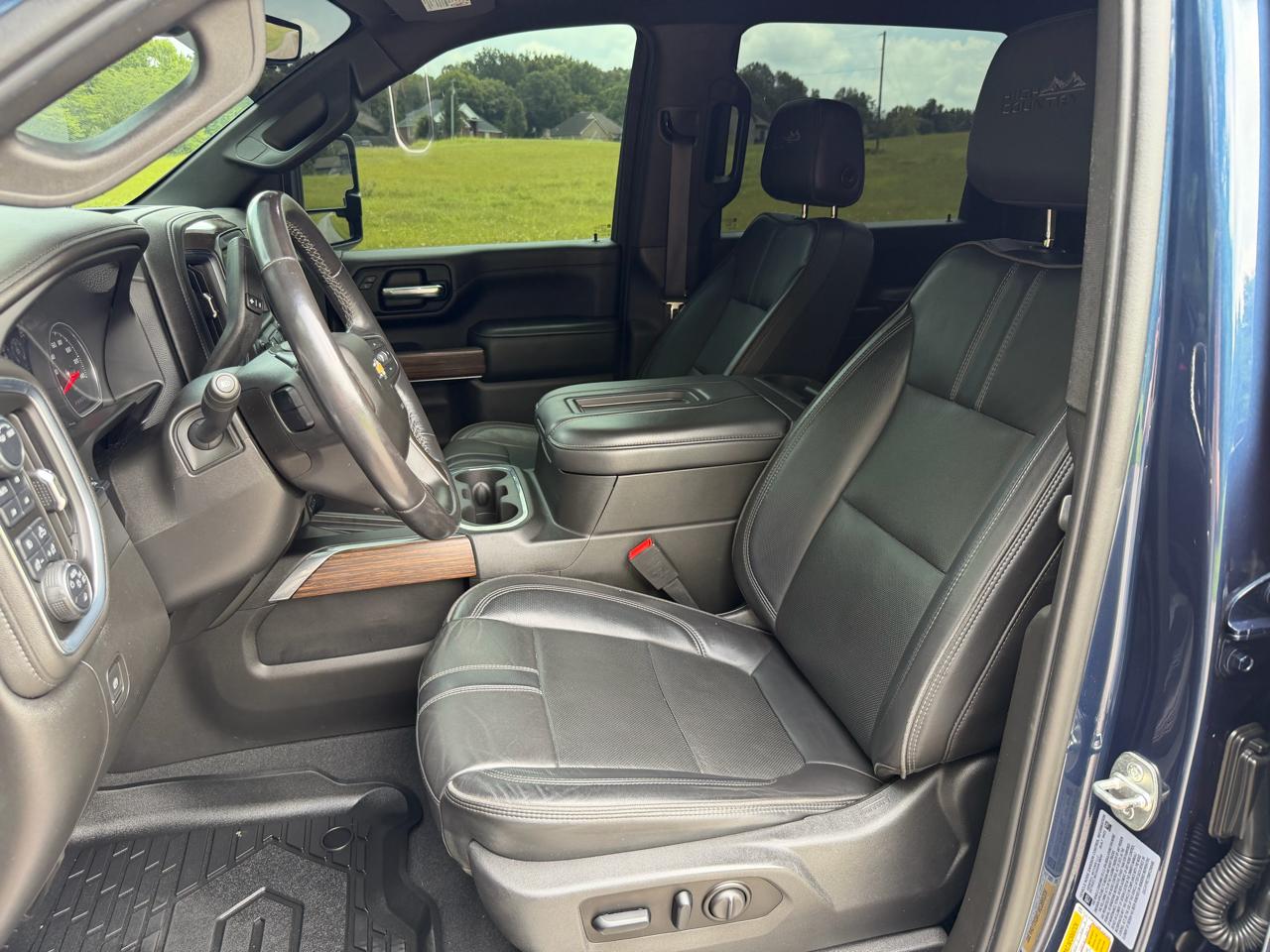 Chevrolet Silverado 2500HD  2021