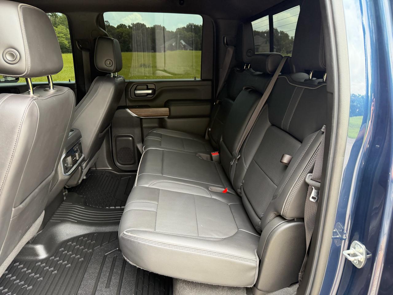 Chevrolet Silverado 2500HD  2021