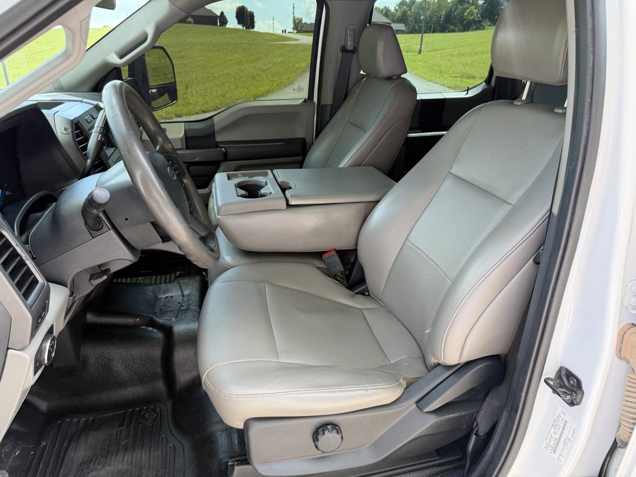 Ford F-350 SD  2022