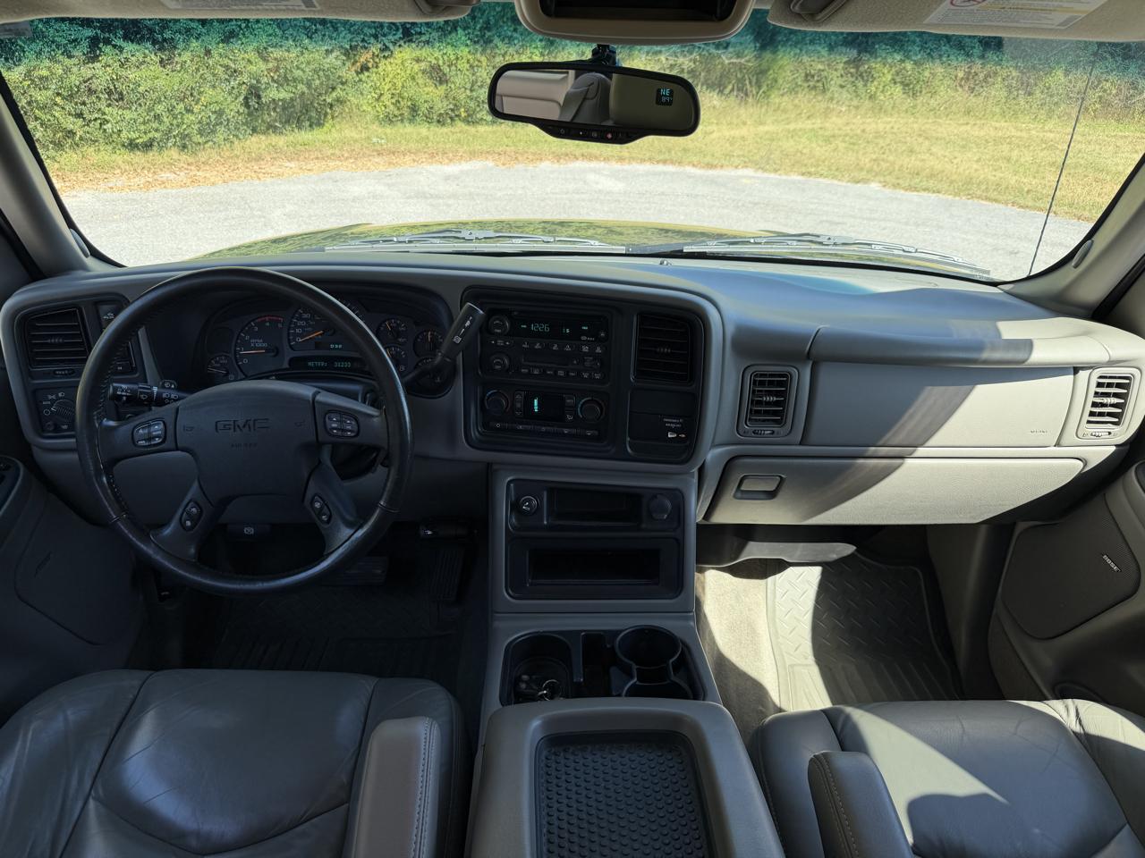 GMC Sierra 2500HD  2003