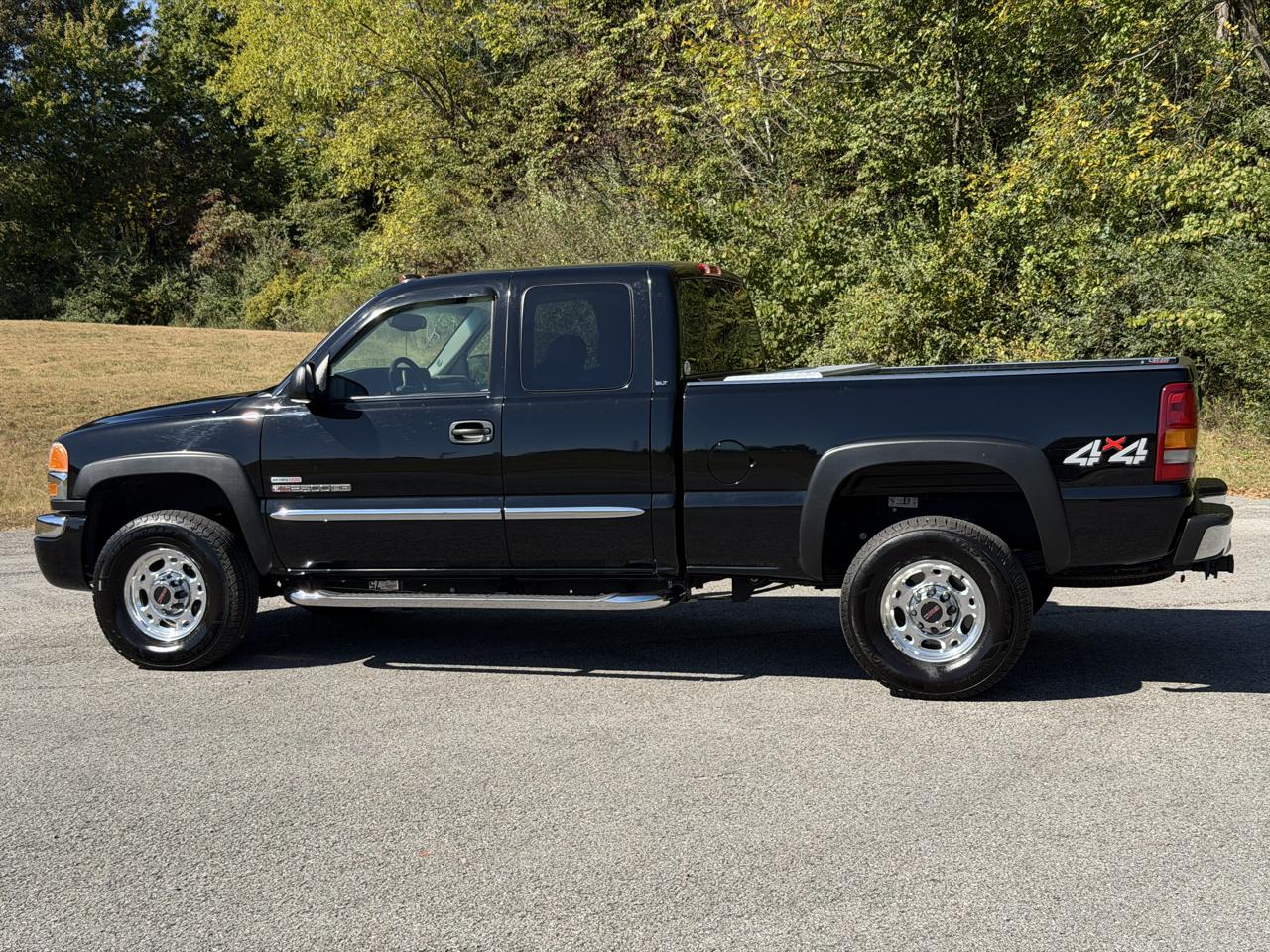 GMC Sierra 2500HD  2003