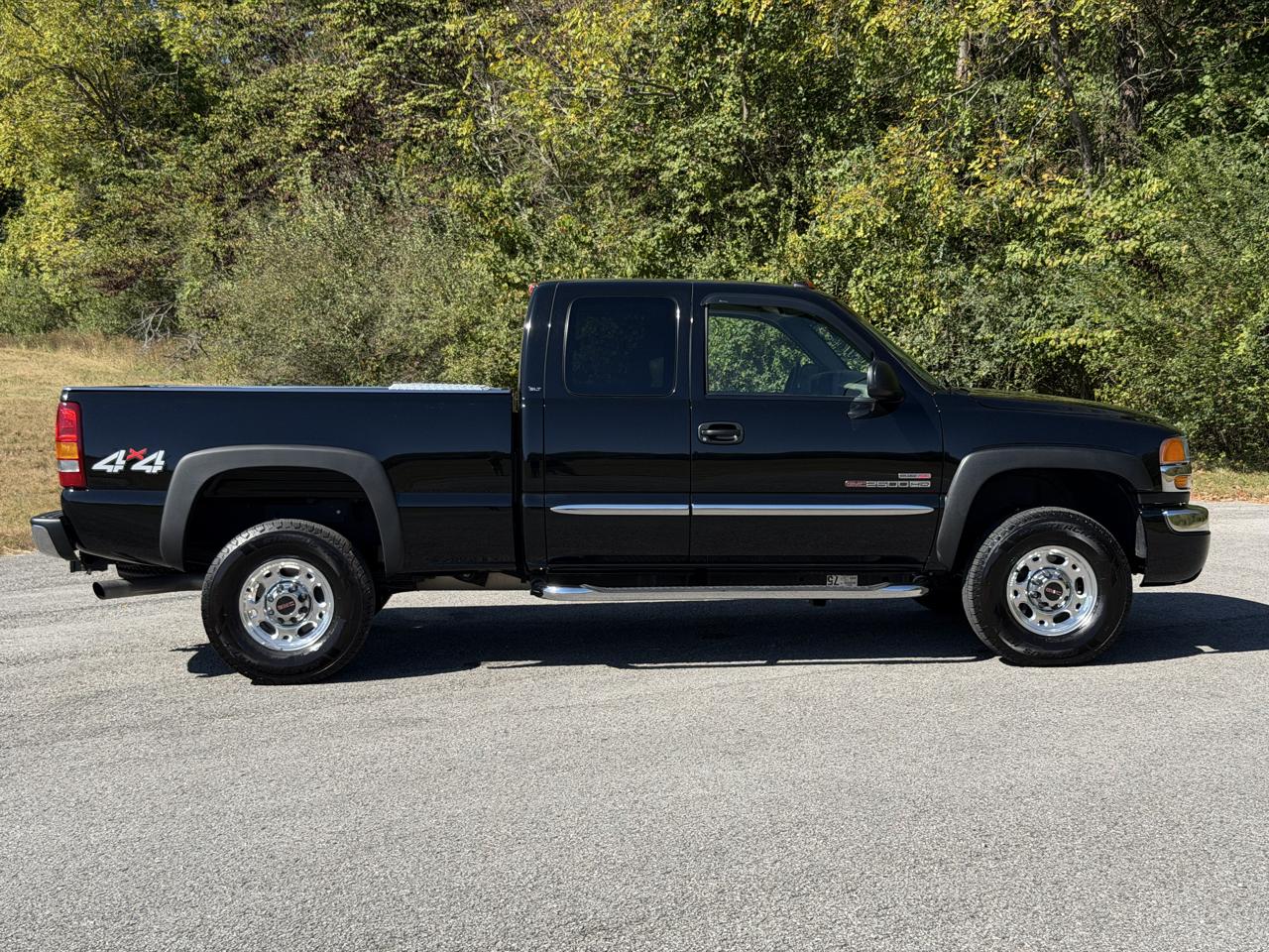 GMC Sierra 2500HD  2003