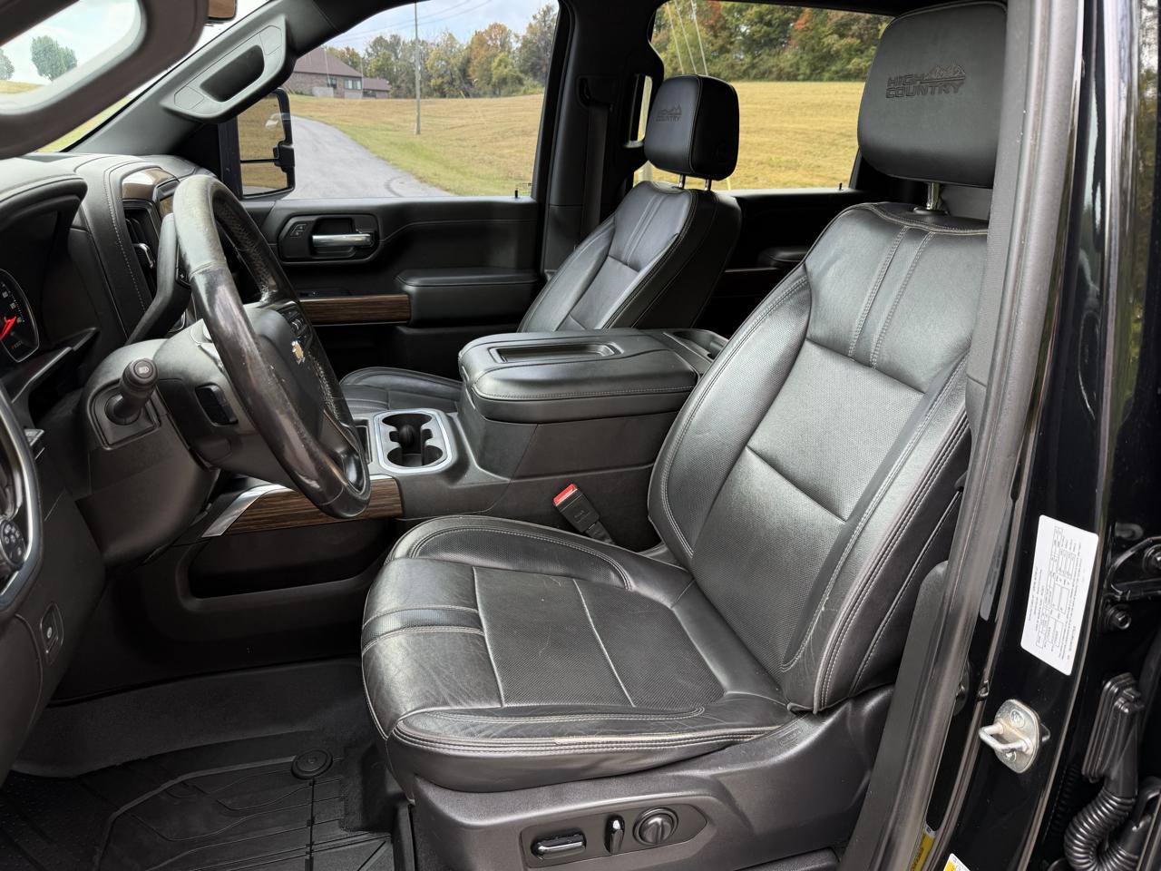 Chevrolet Silverado 2500HD  2021