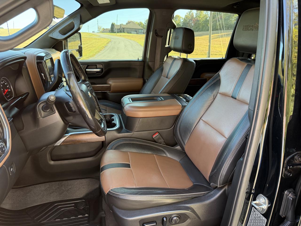 Chevrolet Silverado 2500HD  2021