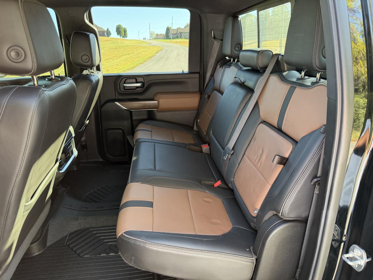 Chevrolet Silverado 2500HD  2021
