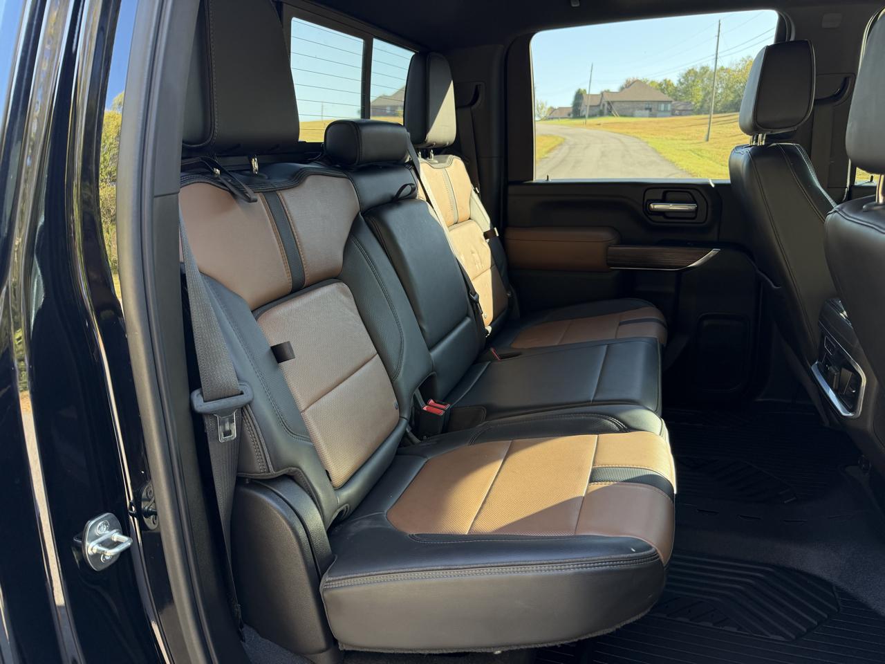 Chevrolet Silverado 2500HD  2021